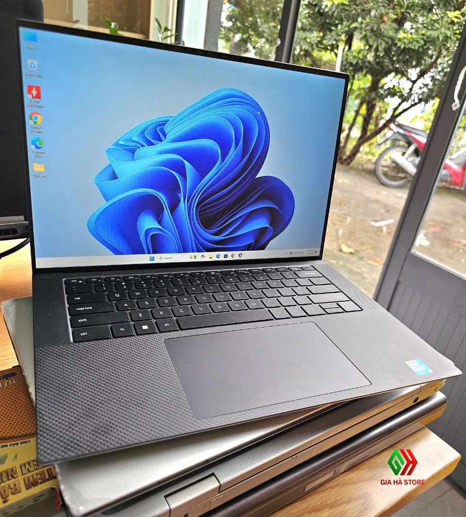 Dell Precision 5560